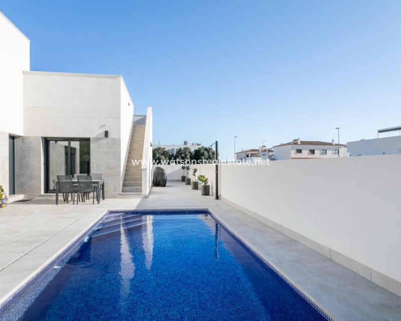 Nieuwbouw villa te koop in Alicante