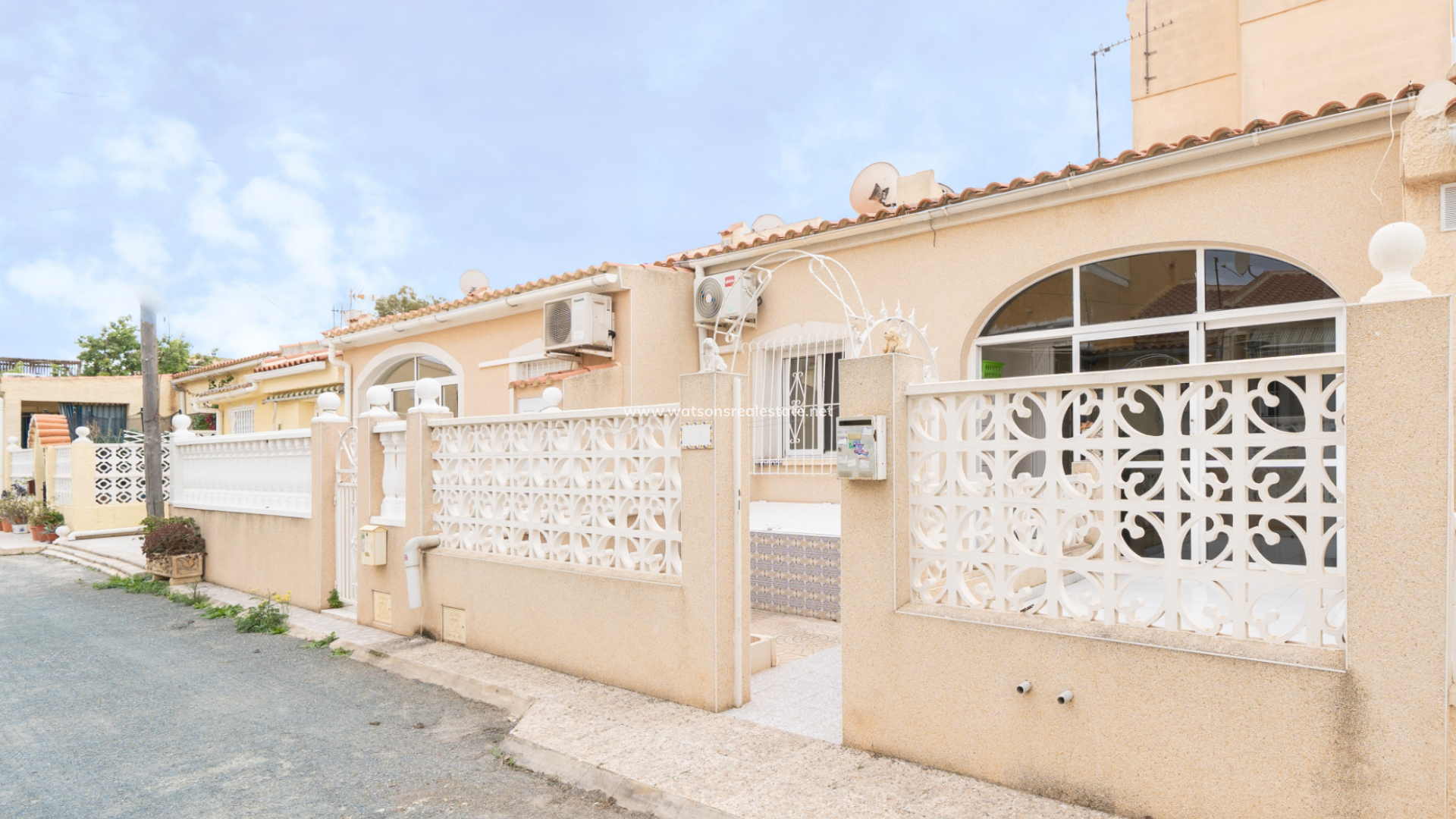 Adosado - Venta - Urb. La Marina - 5558