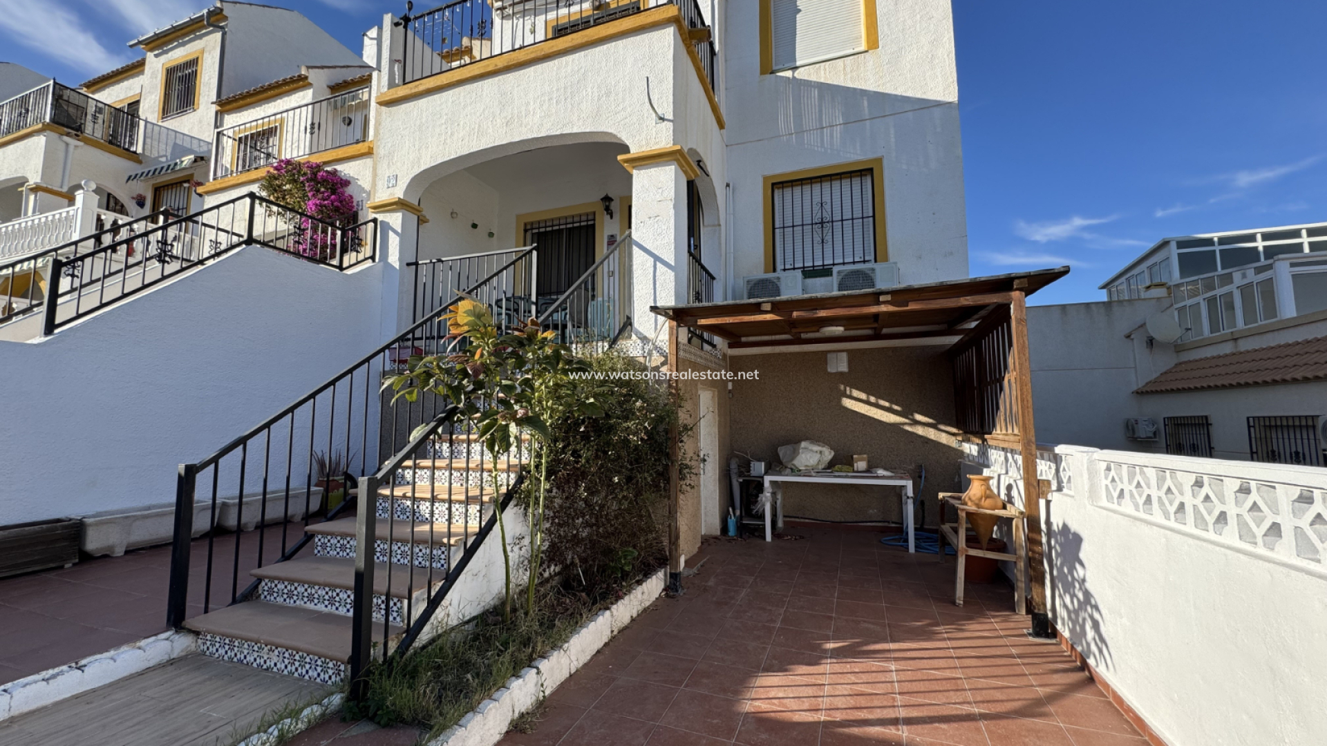 Apartment - Resale - Urb. La Marina - 5863