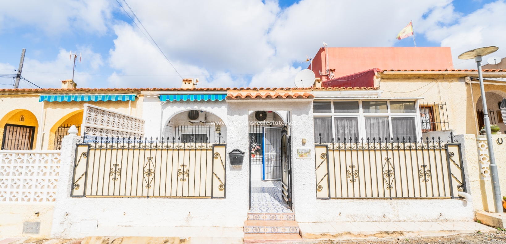 Casa adosada en venta en La Marina