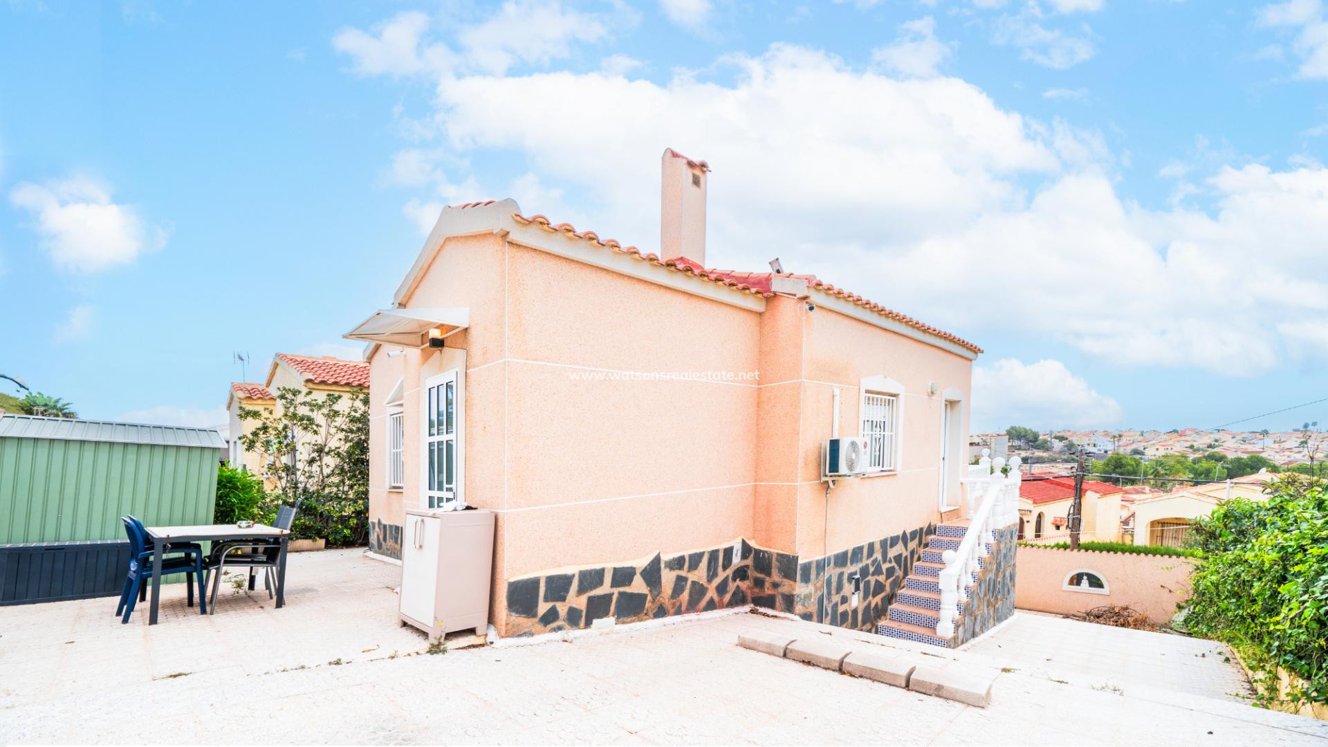 Chalet Independiente - Venta - Urb. La Marina - 5762