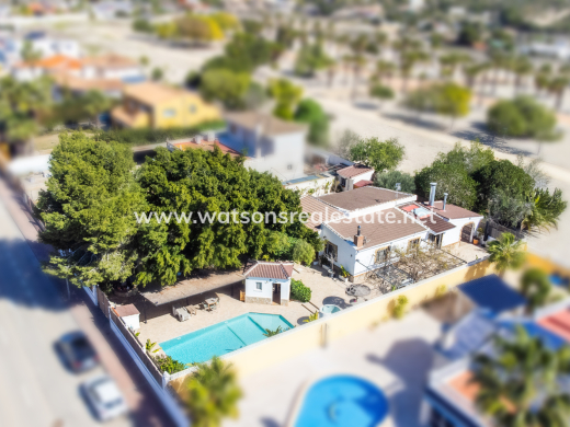 Chalet Independiente - Venta - Urb. La Marina - Urb. La Marina