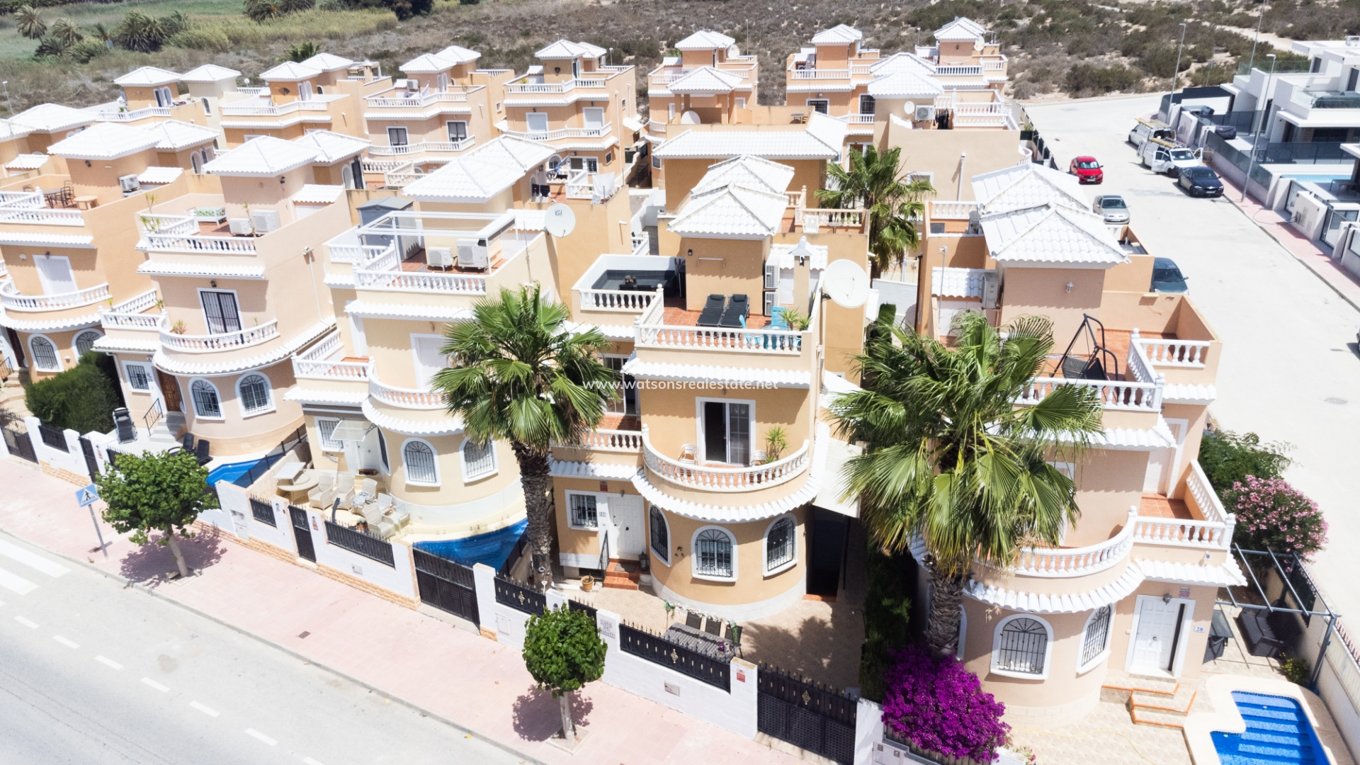 Detached - Resale - Urb. El Oasis - La Marina - 5667