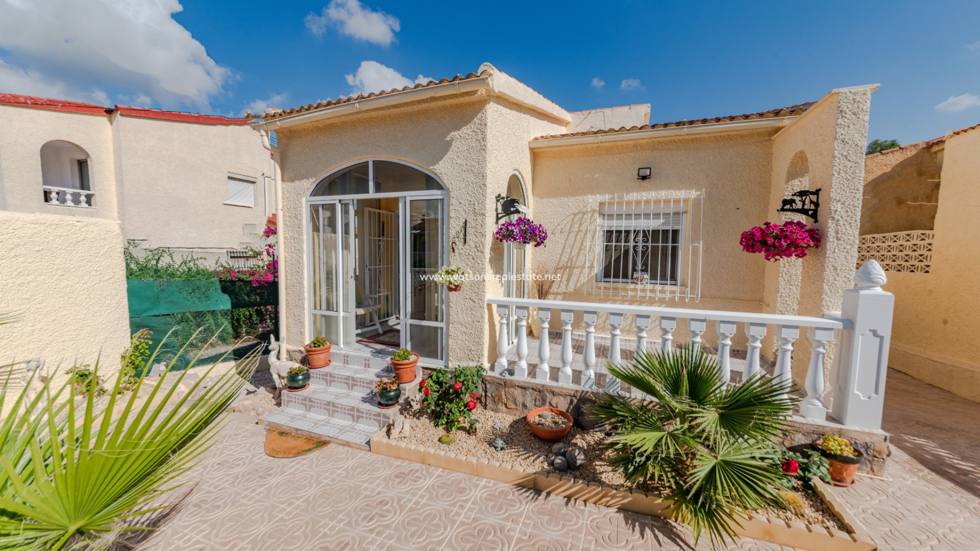 Detached - Resale - Urb. La Marina - 4922