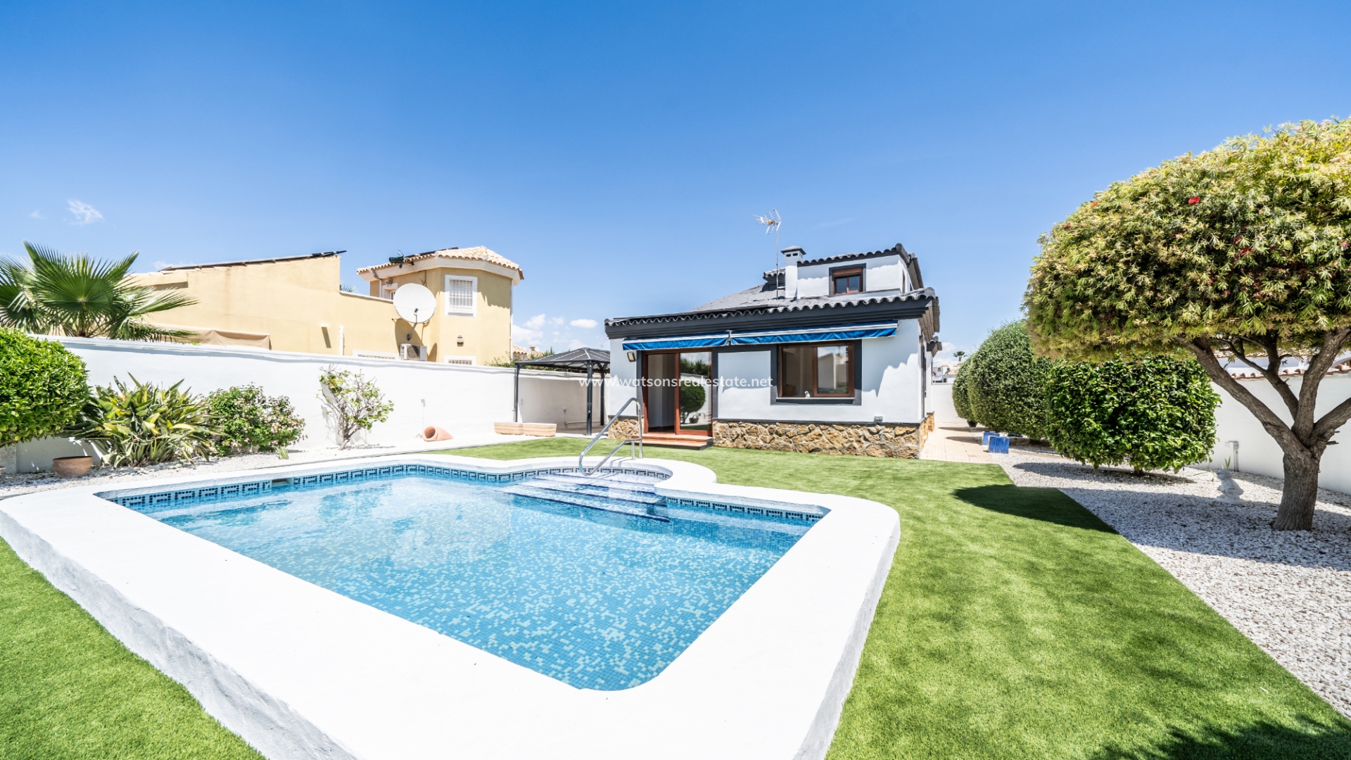 Detached - Resale - Urb. La Marina - 5663