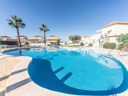 Detached · Resale · Urb. La Marina · Urb. La Marina