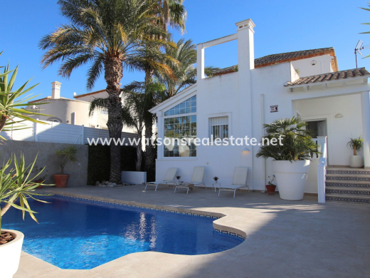 Detached - Resale - Urb. La Marina - Urb. La Marina