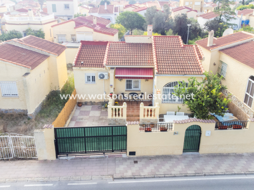 Detached · Resale · Urb. La Marina · Urb. La Marina