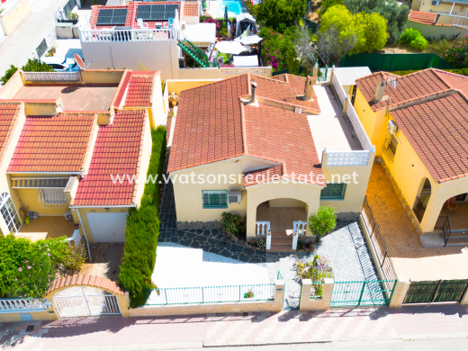 Detached - Resale - Urb. La Marina - Urb. La Marina