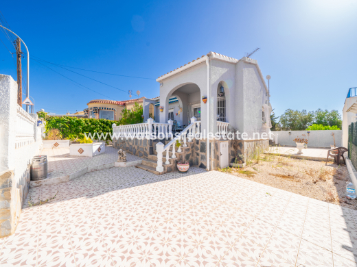 Detached - Resale - Urb. La Marina - Urb. La Marina