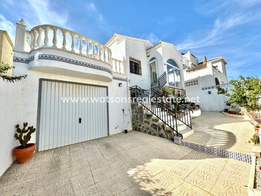 Detached - Resale - Urb. La Marina - Urb. La Marina