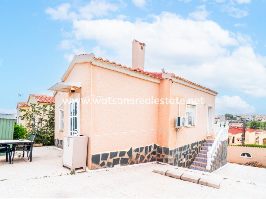 Detached - Resale - Urb. La Marina - Urb. La Marina