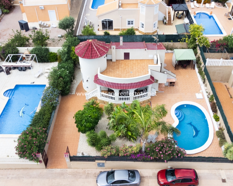 Freistehende Villa zu verkaufen an der Costa Blanca