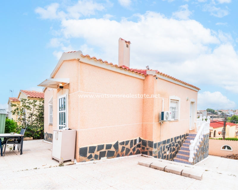 Freistehende Villa zu verkaufen an der Costa Blanca