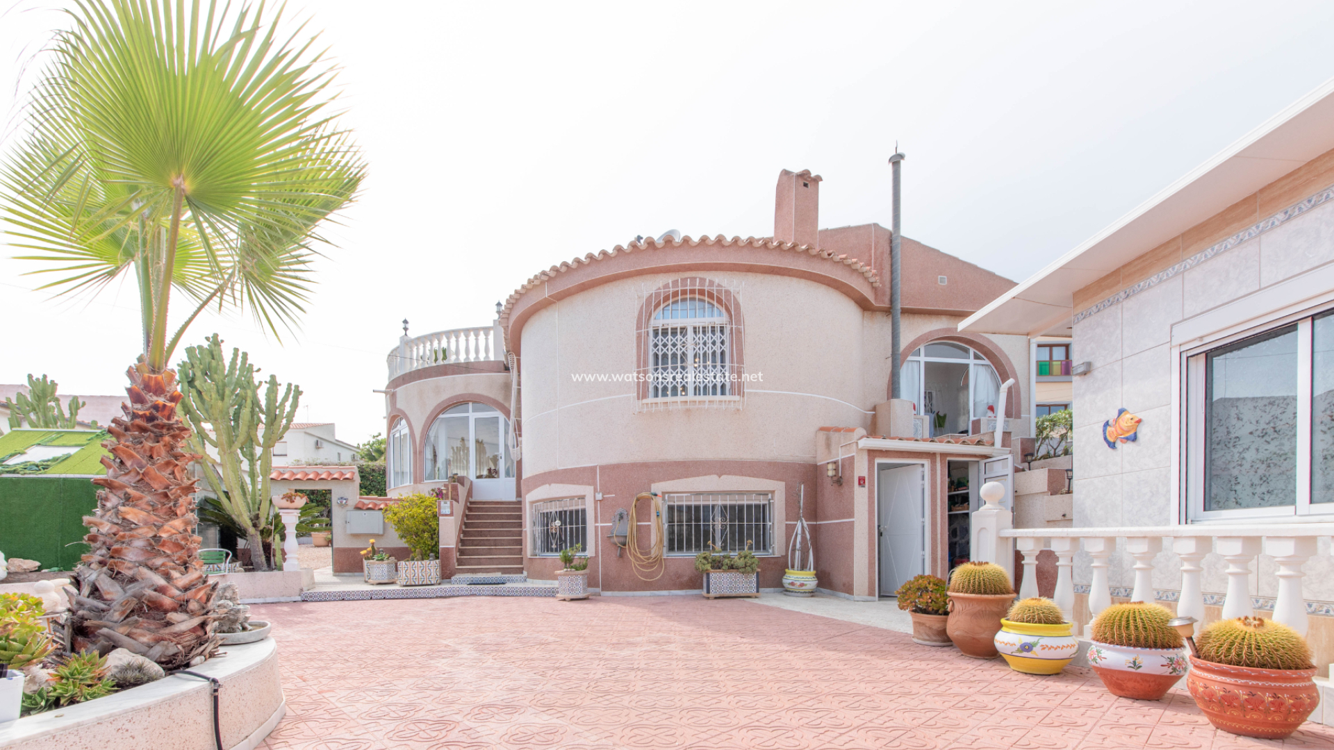 Freistendhe Villa - Resale - Urb. La Marina - 5405