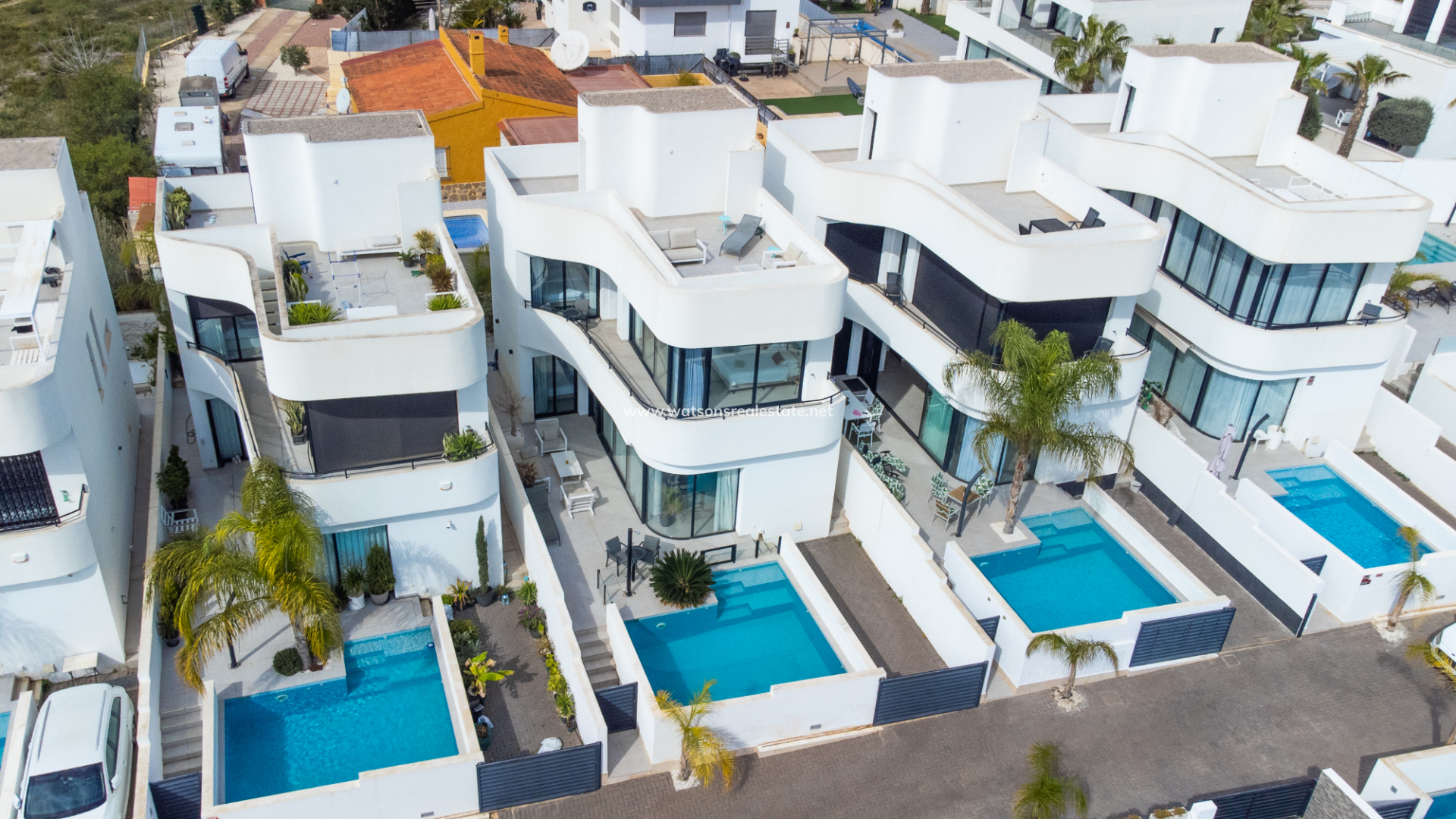 Freistendhe Villa - Resale - Urb. La Marina - 5902