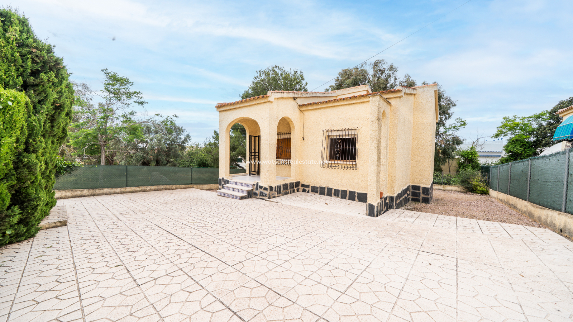 Freistendhe Villa - Resale - Urb. La Marina - 6171