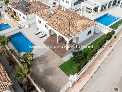 Freistendhe Villa - Resale - Urb. La Marina - Urb. La Marina