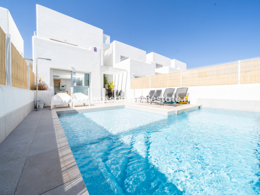 Freistendhe Villa - Resale - Urb. La Marina - Urb. La Marina