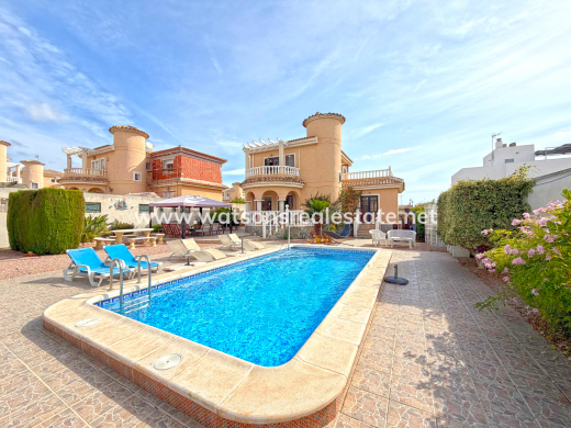 Freistendhe Villa - Resale - Urb. La Marina - Urb. La Marina