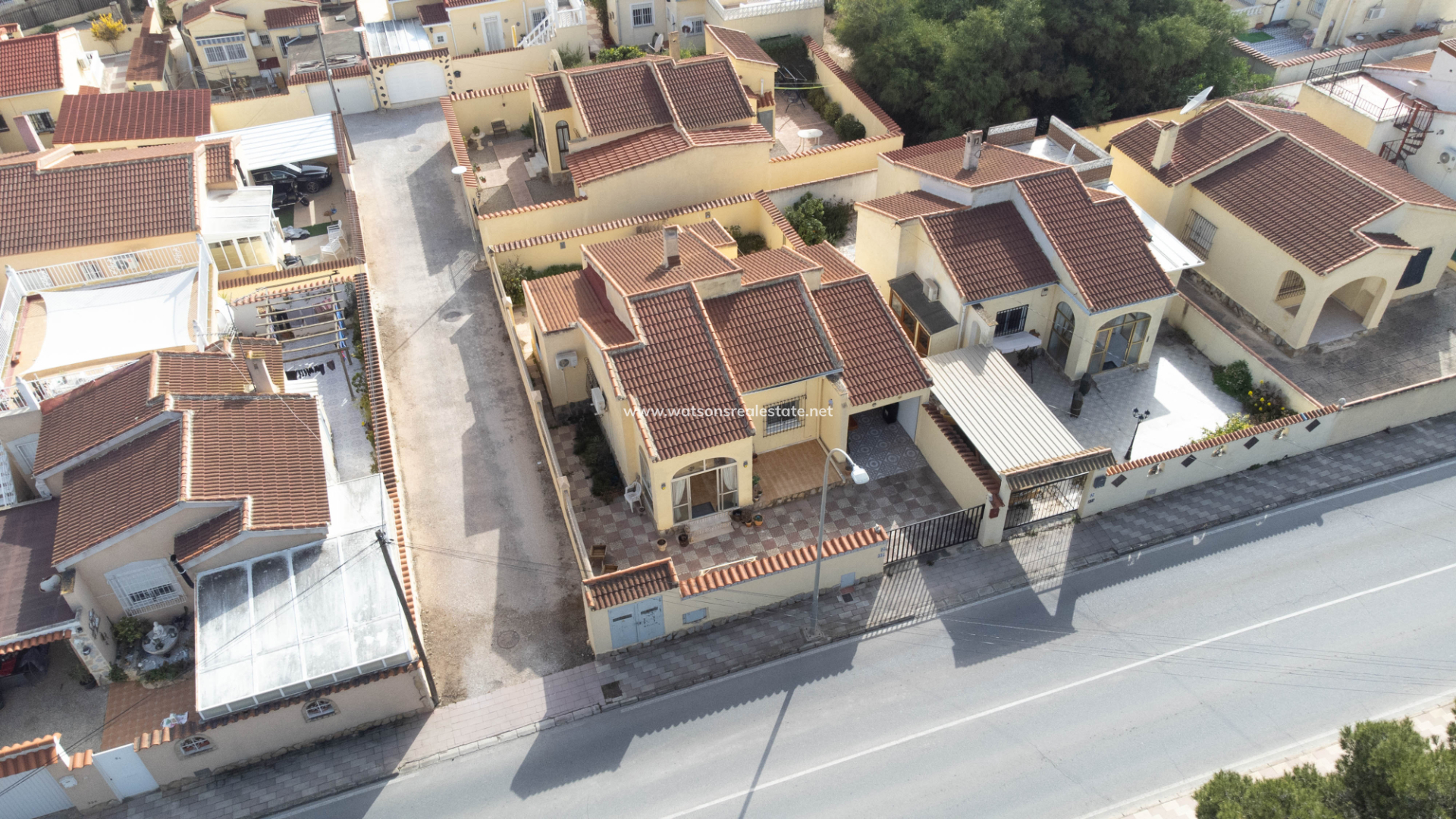 Fristaende Villa - Resale - Urb. La Marina - 5332