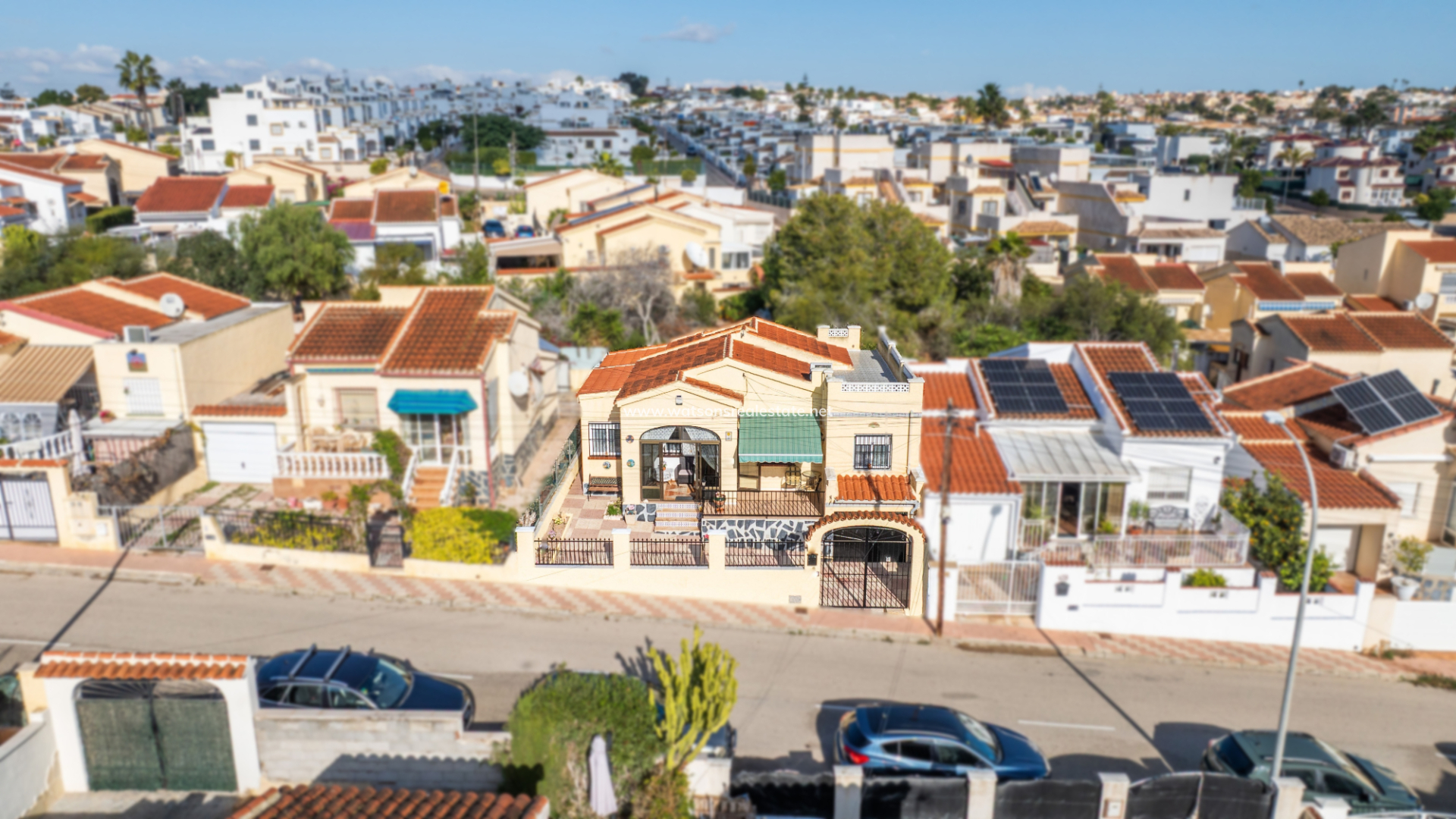 Fristaende Villa - Resale - Urb. La Marina - 6097