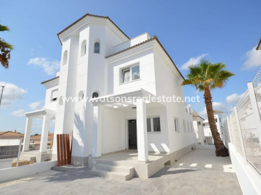 Fristaende Villa · Resale · Urb. La Marina · Urb. La Marina