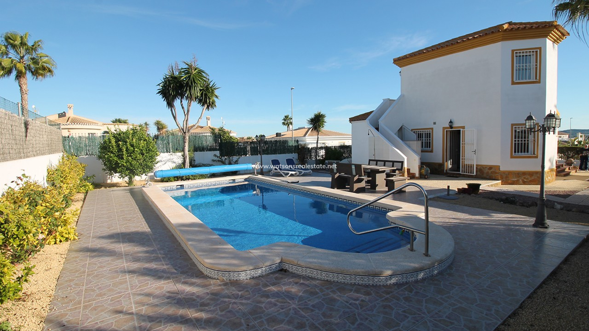 Maison Individuelle - Revente - Urb. La Marina - 4478