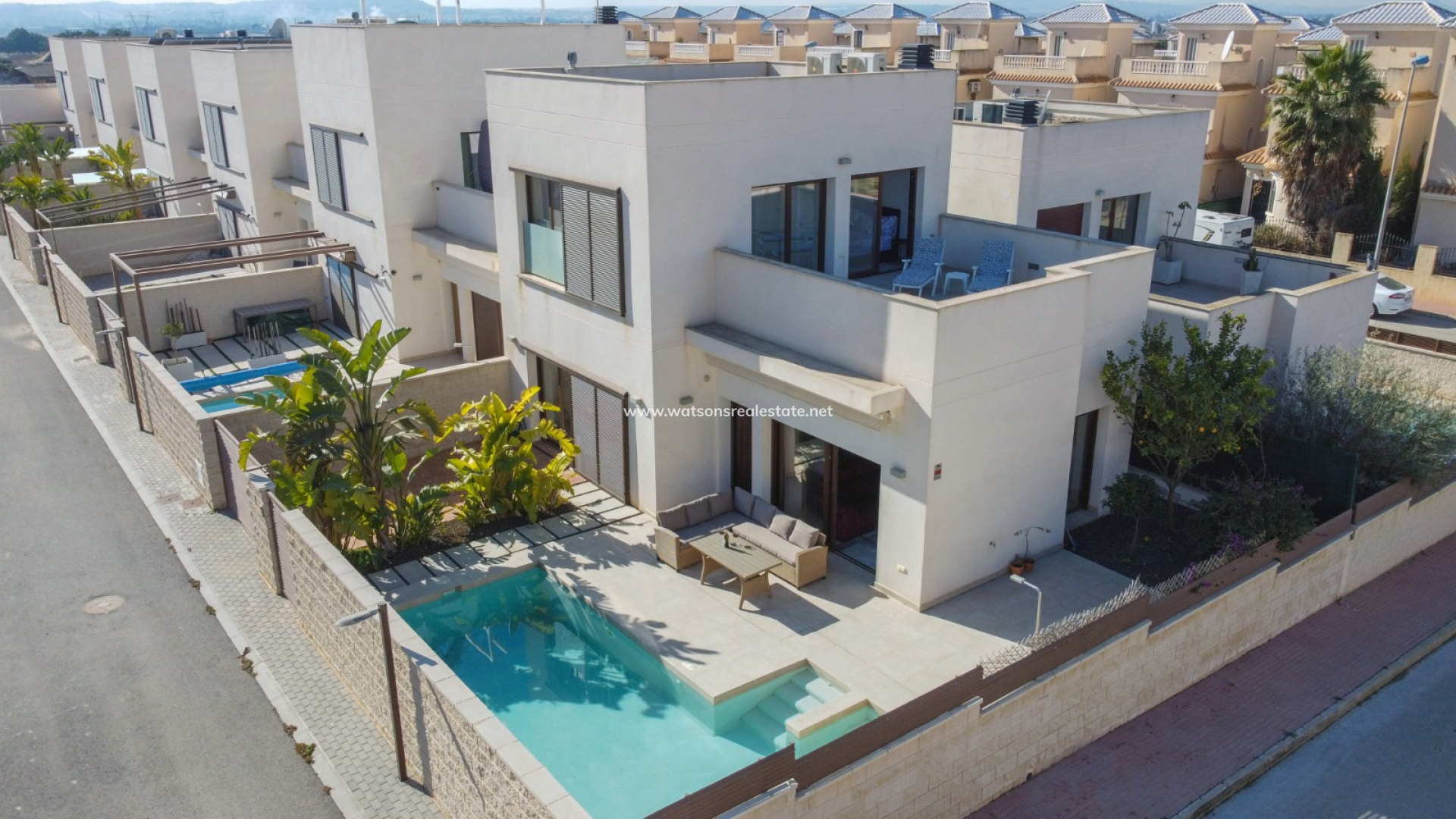 Maison Individuelle - Revente - Urb. La Marina - 6133