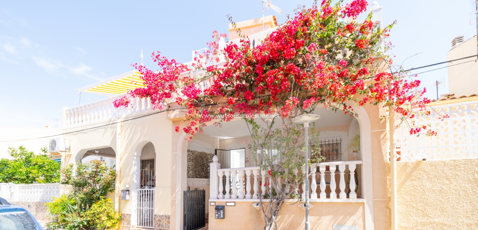 Maison mitoyenne à vendre à La Marina