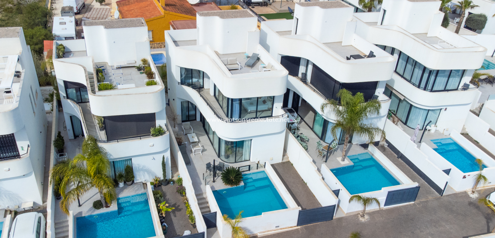 Modern huis te koop in La Marina