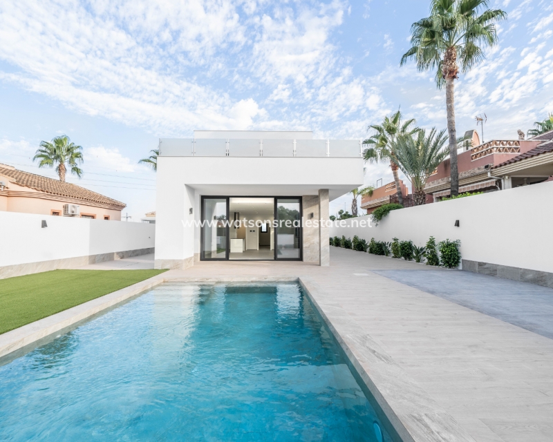 New Build - Detached - Urb. El Oasis - La Marina