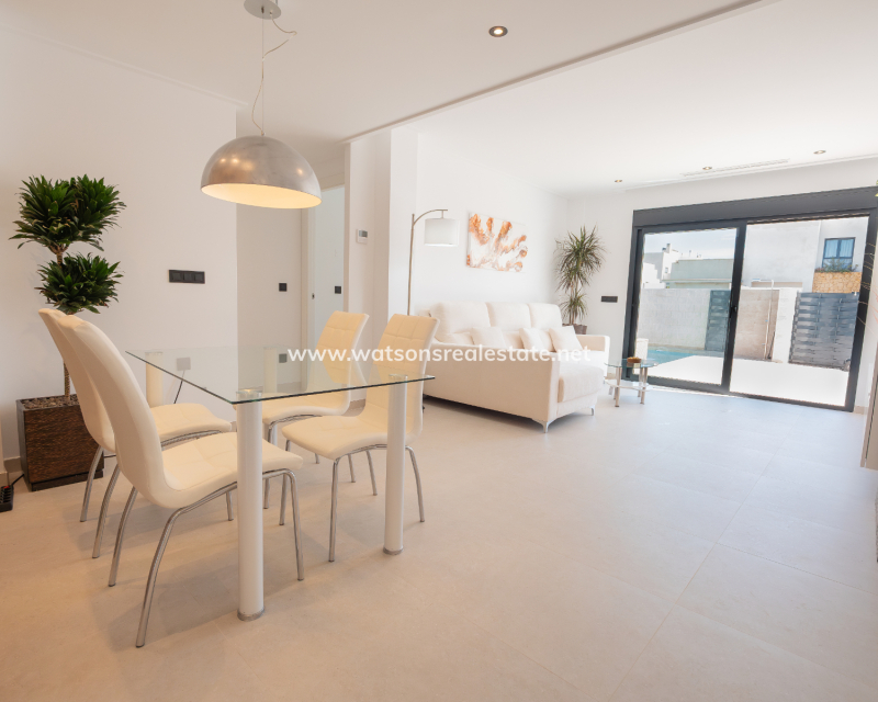 New Build - Detached - Urb. La Marina