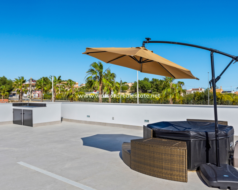 New Build - Freistendhe Villa - La Finca Golf
