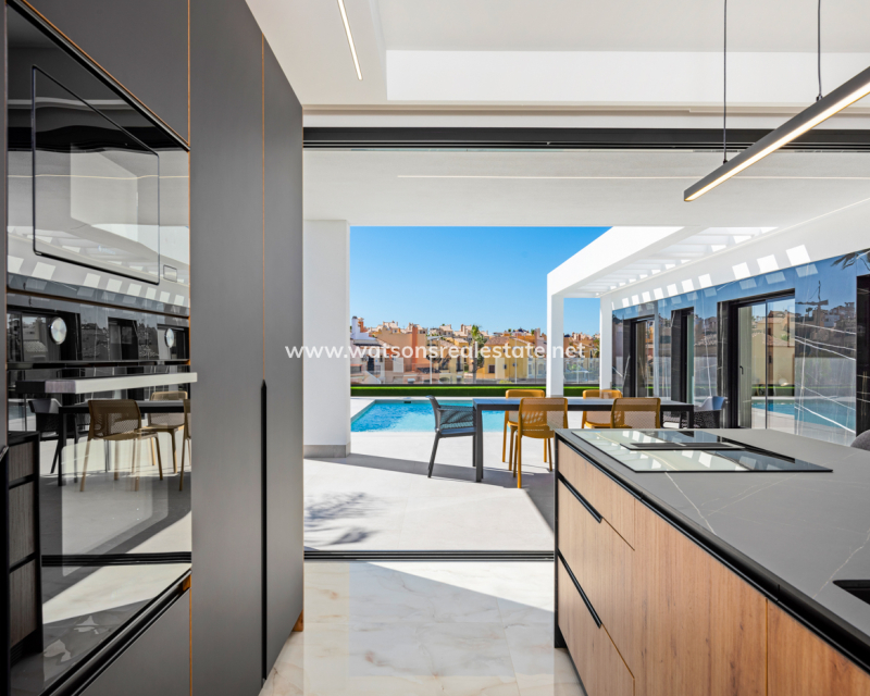 New Build - Freistendhe Villa - La Finca Golf