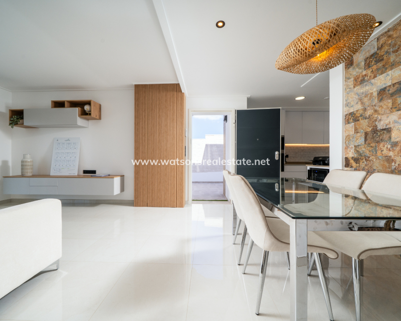 New Build - Freistendhe Villa - Urb. La Marina