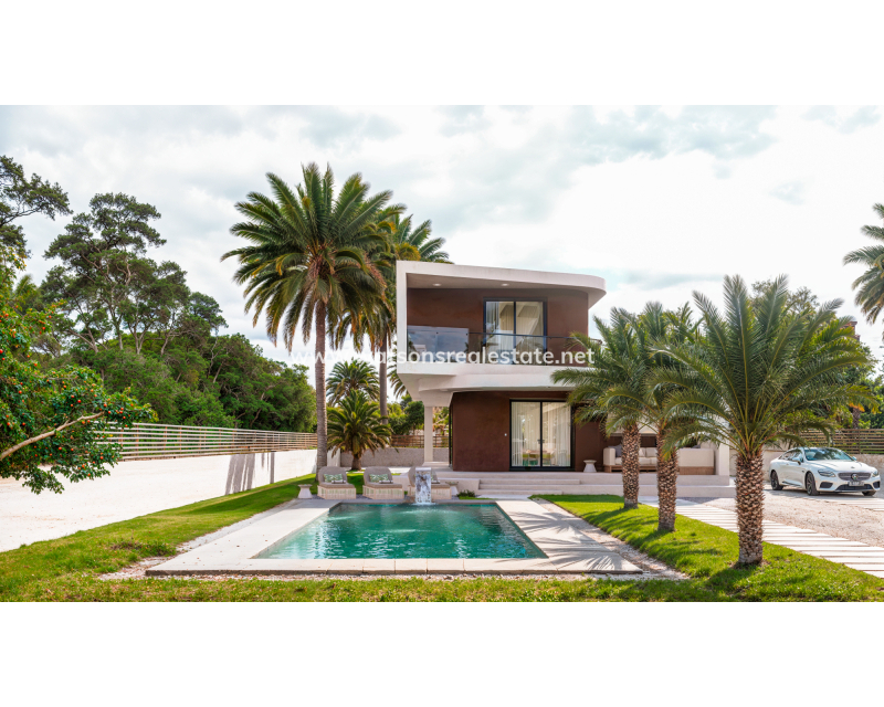 New Build - Fristaende Villa - Urb. El Oasis - La Marina