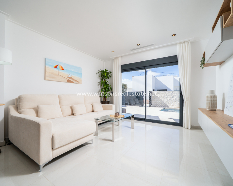 New Build - Fristaende Villa - Urb. La Marina