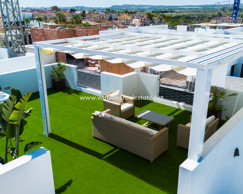 New Build - Fristaende Villa - Urb. La Marina