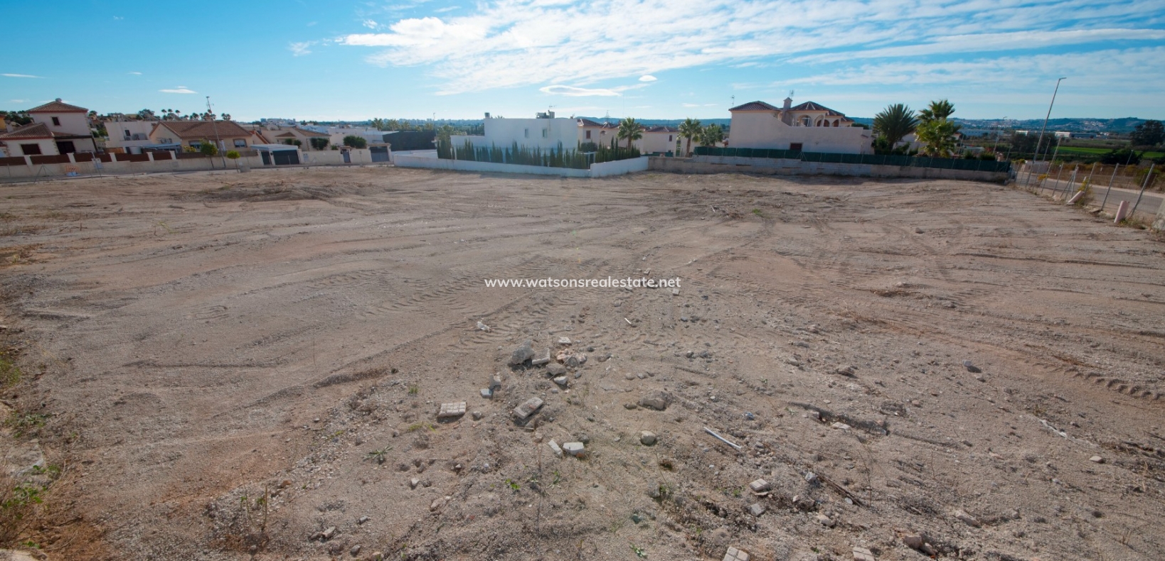 Nouvelle construction - Maison Individuelle - Urb. La Marina