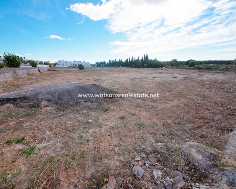 Nouvelle construction - Maison Individuelle - Urb. La Marina