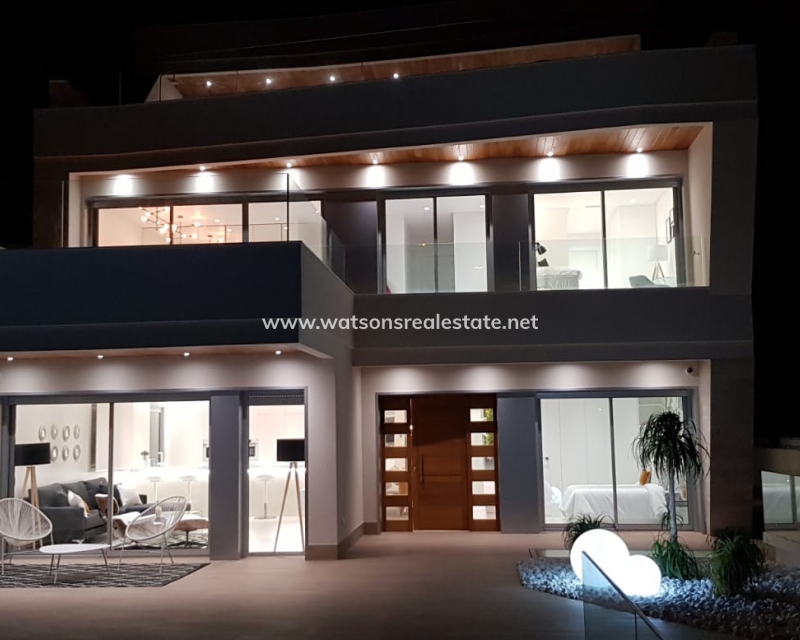 Nueva construcción  - Chalet Independiente - Alicante - Campoamor