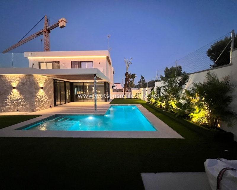 Nueva construcción  - Chalet Independiente - Orihuela Costa - Lomas De Cabo Roig