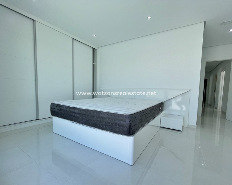 Nueva construcción  - 	Obra Nueva - Benijofar
