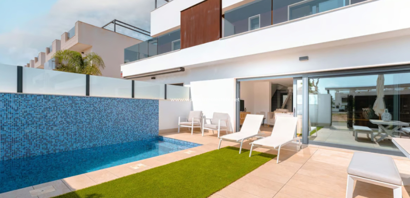 Nueva Villa de Obra Nueva en Venta en Alicante