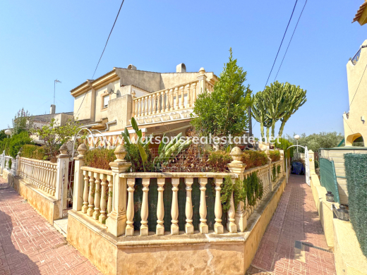Quad · Resale · Urb. La Marina · Urb. La Marina