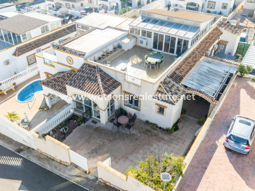 Quad · Resale · Urb. La Marina · Urb. La Marina