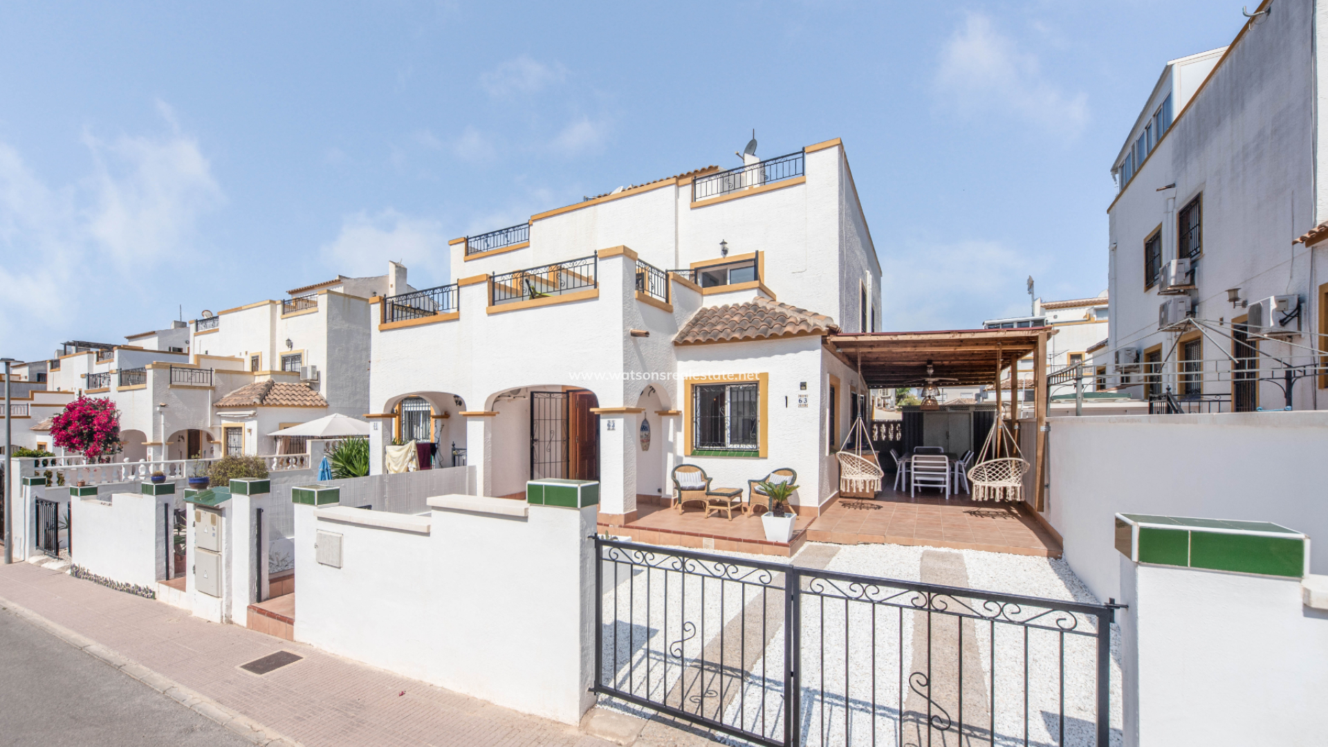 Quad - Revente - Urb. La Marina - 5170