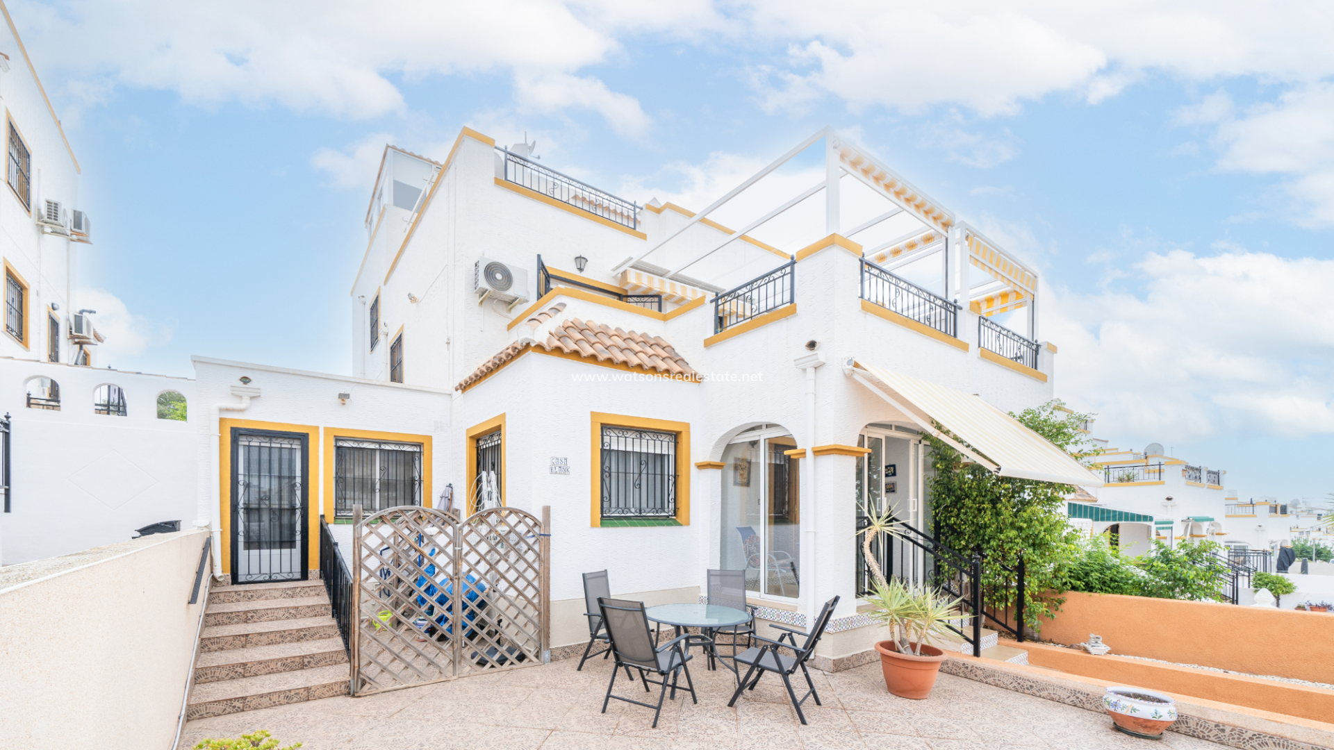 Quad - Revente - Urb. La Marina - 5764