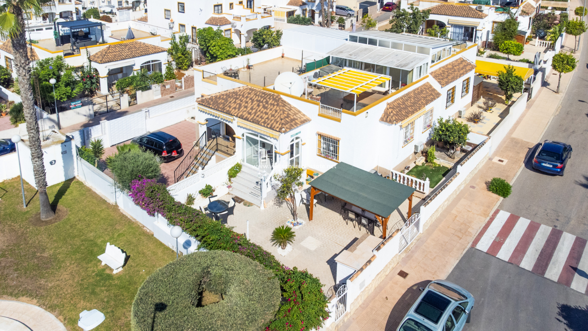 Quad - Revente - Urb. La Marina - 6052